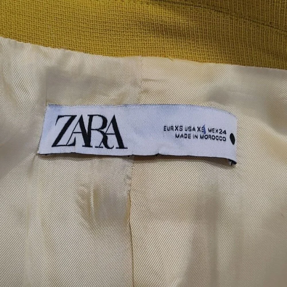 Zara Blazer  XS Yellow Double Breasted Asymmetric Blogger Fave - Picture 11 of 16